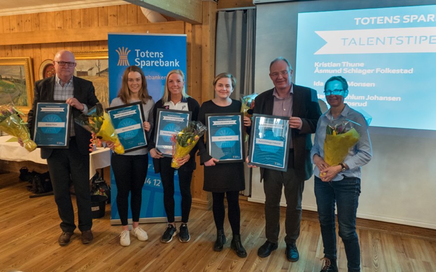 bilde av stipendmottakere 2016